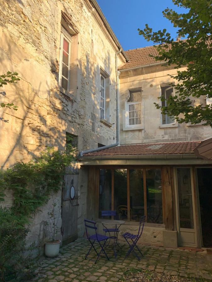 La Petite Maison Crepy en Valois Bagian luar foto